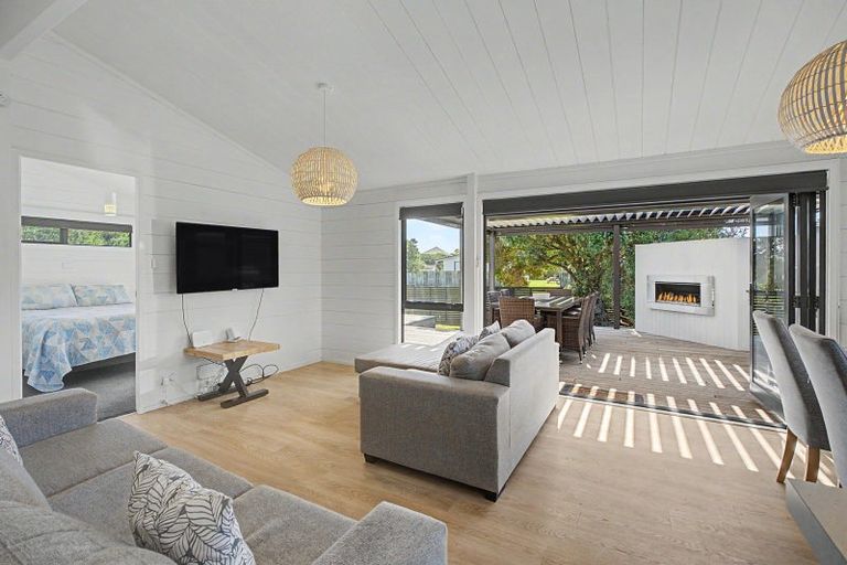 Photo of property in 7 Bonanza Place, Pauanui, Hikuai, 3579