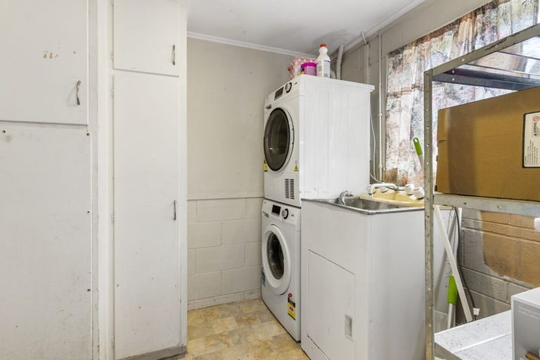 Photo of property in 46 Cardiff Road, Pakuranga, Auckland, 2010