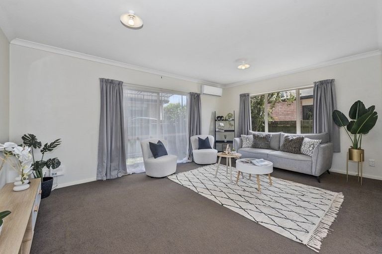 Photo of property in 15 Harvard Court, Melville, Hamilton, 3206