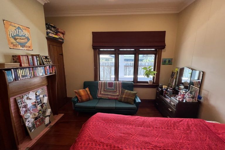 Photo of property in 1/5 Heretaunga Street, Petone, Lower Hutt, 5012