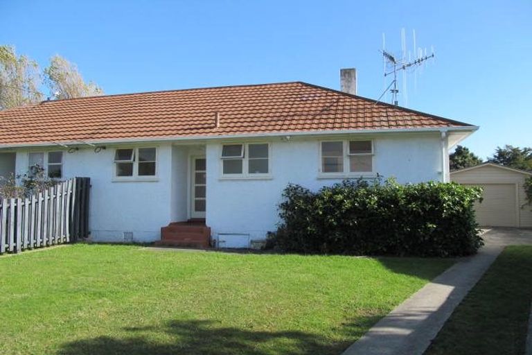 Photo of property in 10 Matene Place, Otaki, 5512