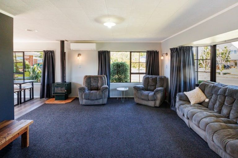 Photo of property in 2 Higgin Place, Feilding, 4702