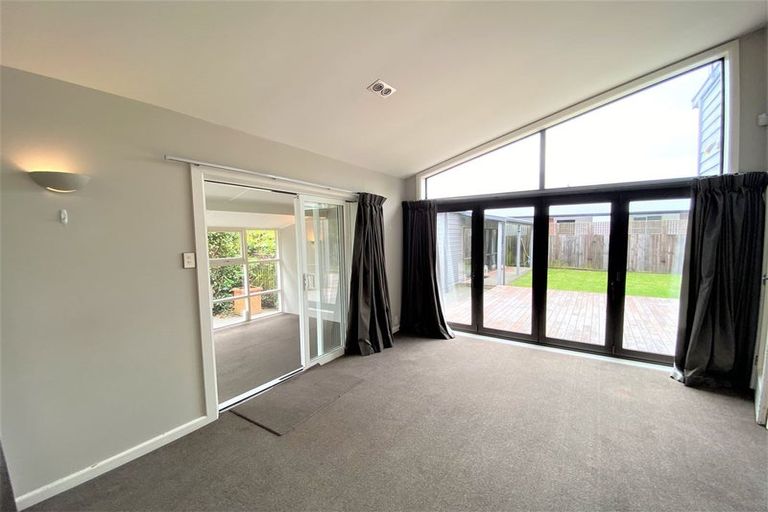 Photo of property in 31 Landsdowne Terrace, Cashmere, Christchurch, 8022