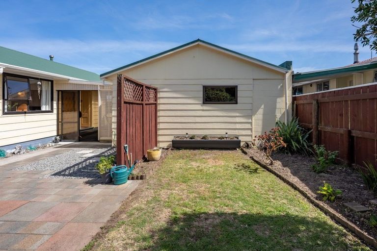 Photo of property in 20 Health Camp Road, Otaki Beach, Otaki, 5512