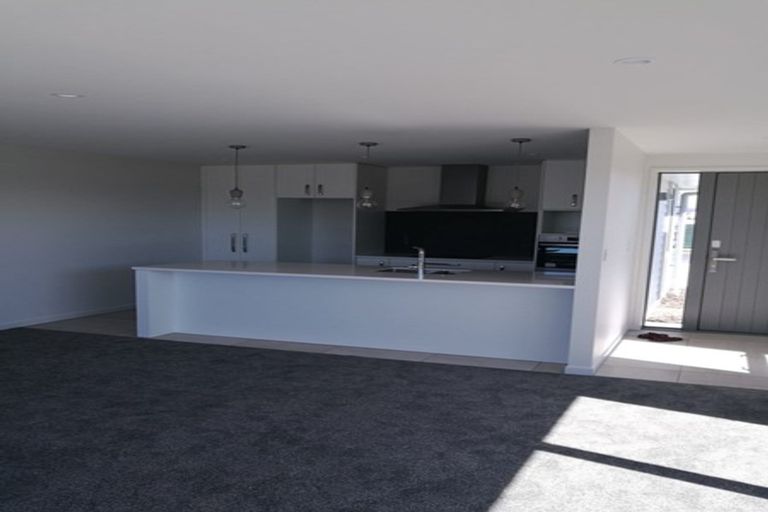 Photo of property in 33 Te Wharo Drive, Papamoa, 3118