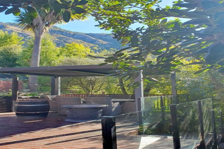 Photo of property in 8 The Terrace, Governors Bay, Lyttelton, 8971