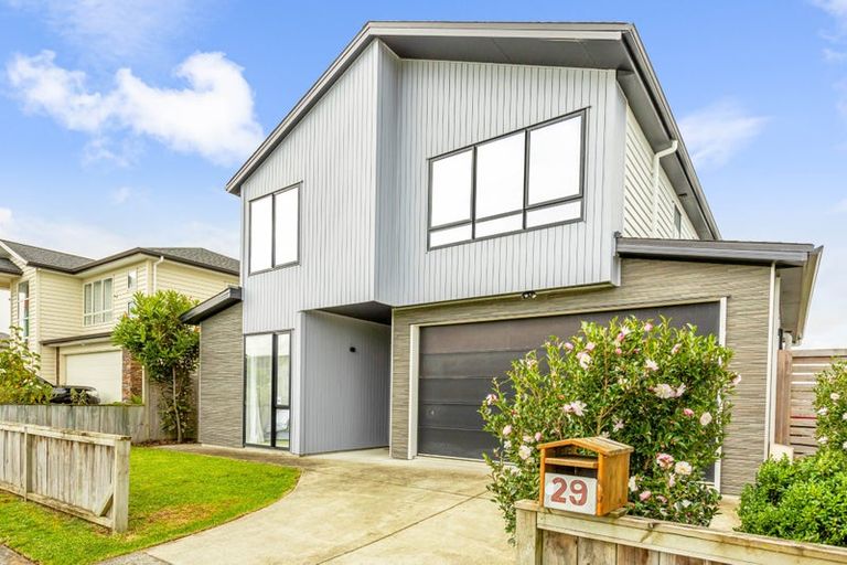 Photo of property in 29 Kopuru Road, Whenuapai, Auckland, 0618