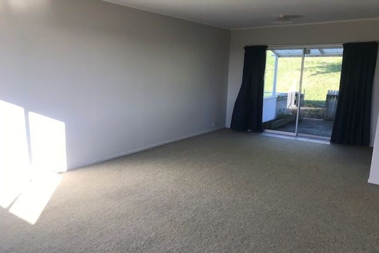 Photo of property in 5 Sita Way, Broadmeadows, Wellington, 6035