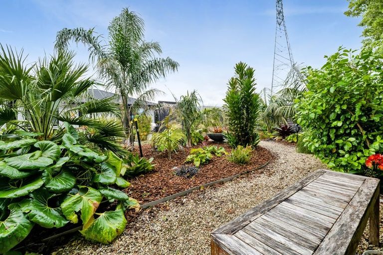 Photo of property in 34d Honeyfield Drive, Whalers Gate, New Plymouth, 4310