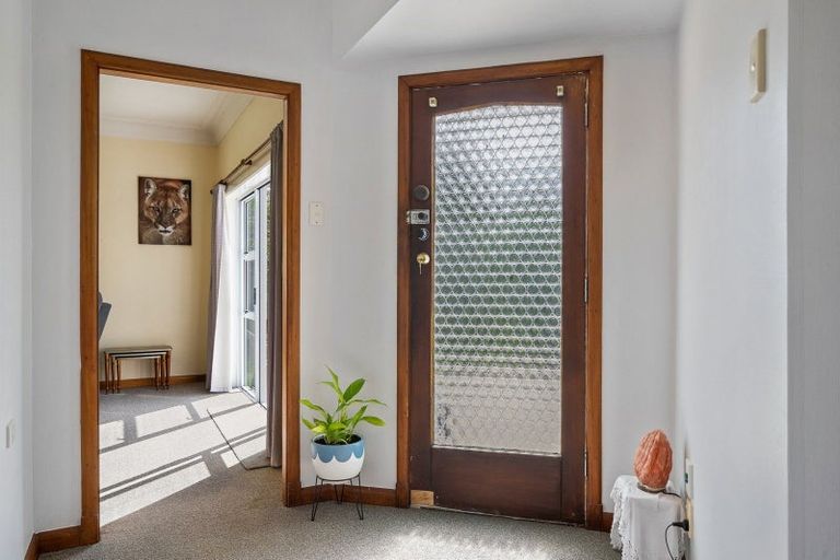 Photo of property in 35 North Manakau Road, Manakau, Levin, 5573