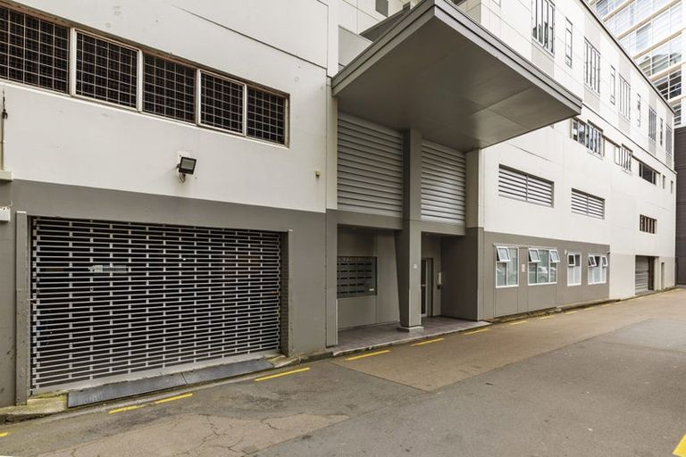 Photo of property in Dixonlane Apartments, 31/7 Feltex Lane, Te Aro, Wellington, 6011
