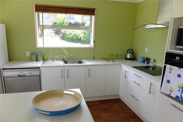 Photo of property in 18 Valley Heights Road, Stepneyville, Nelson, 7010