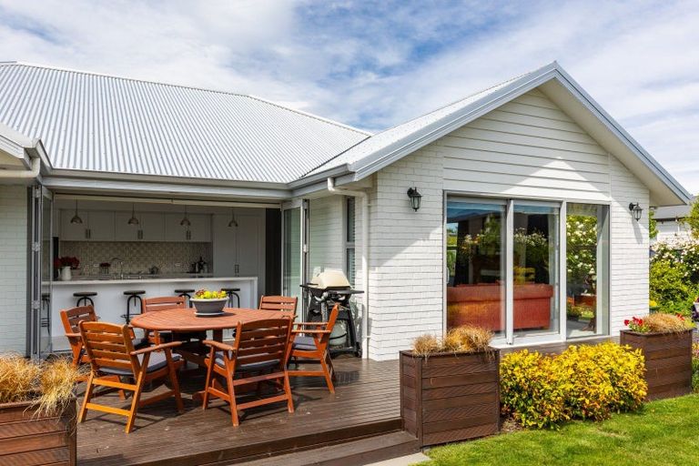 Photo of property in 16 River Terrace, Renwick, 7204