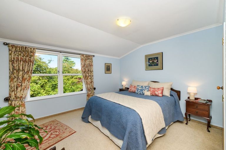 Photo of property in 26 Saint Albans Avenue, Hokowhitu, Palmerston North, 4410