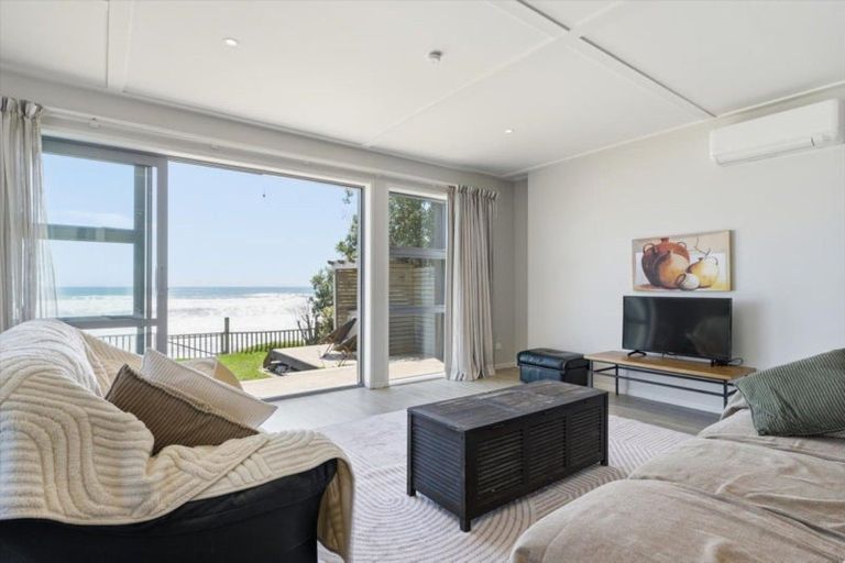 Photo of property in 211 Pukehina Parade, Pukehina, Te Puke, 3189