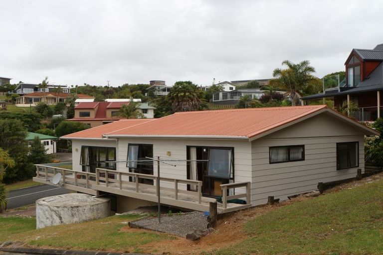 Photo of property in 47 Stratford Drive, Cable Bay, 0420
