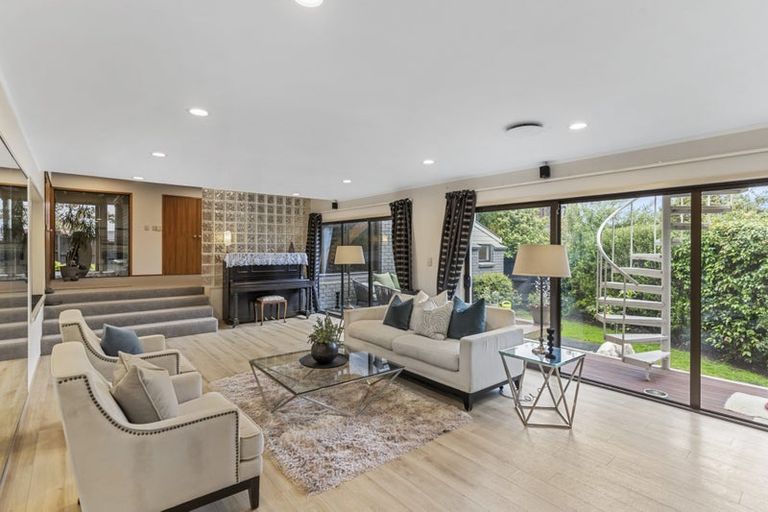 Photo of property in 49 Bellbird Rise, Murrays Bay, Auckland, 0630