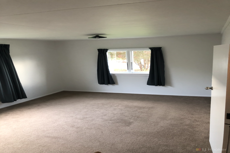 Photo of property in 37 Wilkin Street, Waimate, 7924