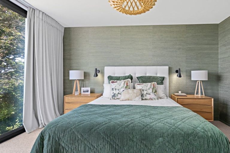 Photo of property in 17 Rangimaarie Crescent, Snells Beach, 0920