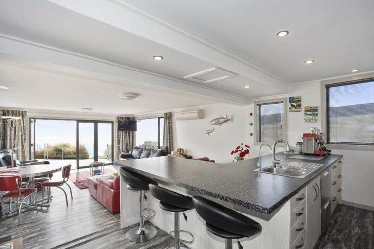 Photo of property in 112 Rocks Highway, Riverton/aparima, Riverton, 9822