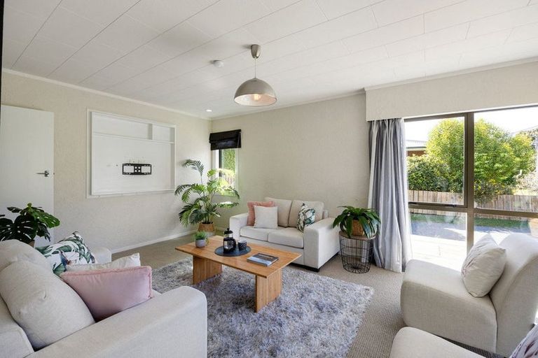 Photo of property in 45 Byron Street, Leamington, Cambridge, 3432