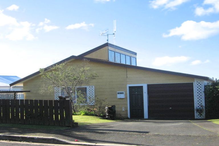 Photo of property in 2 Rerewai Place, Tikipunga, Whangarei, 0112