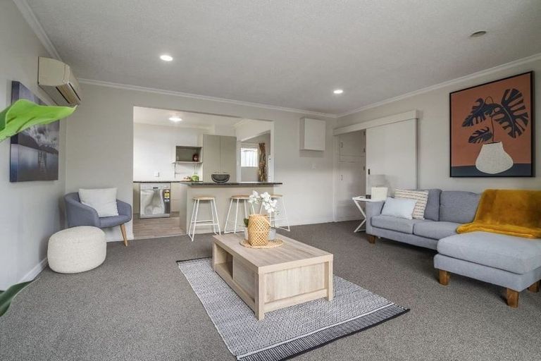 Photo of property in 489 Kaikorai Valley Road, Bradford, Dunedin, 9011