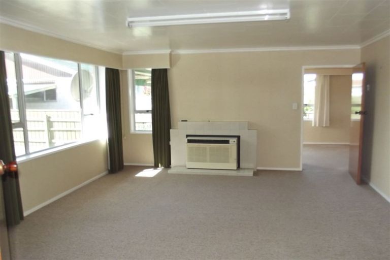 Photo of property in 9 Churchill Place, Waimate, 7924