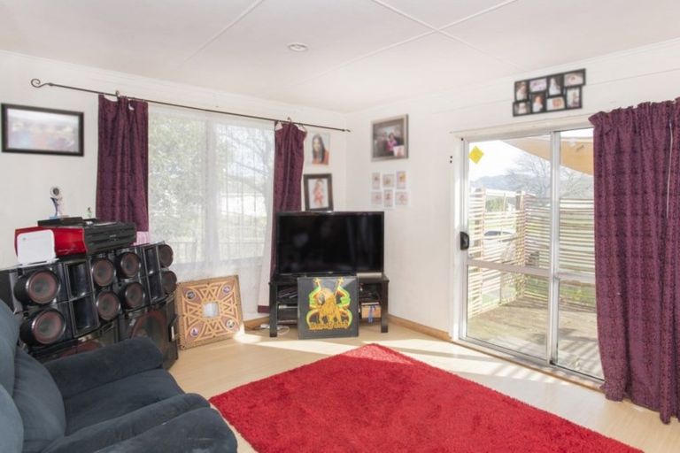 Photo of property in 42 Lyell Road, Outer Kaiti, Gisborne, 4010