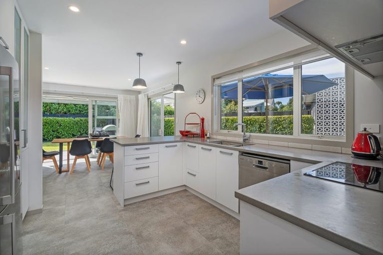 Photo of property in 15 Admiral Drive, Cooks Beach, Whitianga, 3591
