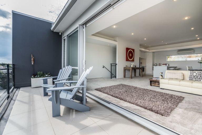 Photo of property in 4/49 Browns Road, Browns Bay, Auckland, 0630