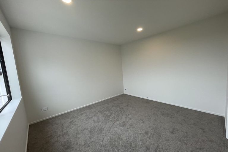 Photo of property in 27b Sunnyside Road, Sunnyvale, Auckland, 0612