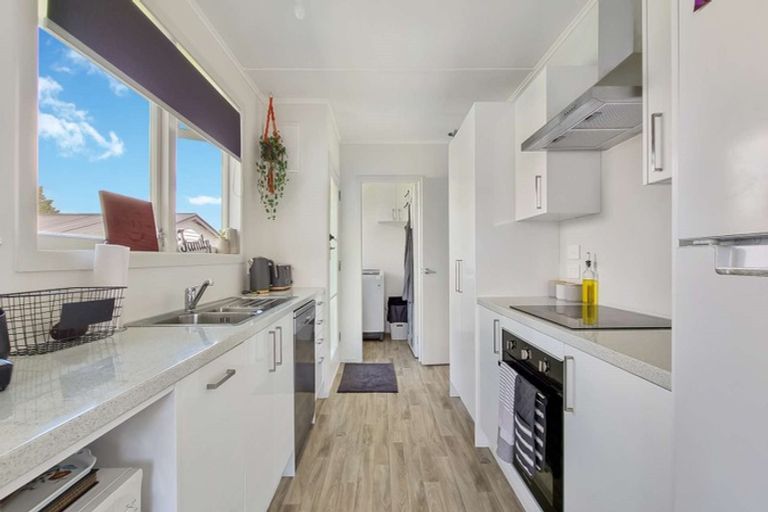 Photo of property in 44 Martin Street, Utuhina, Rotorua, 3015