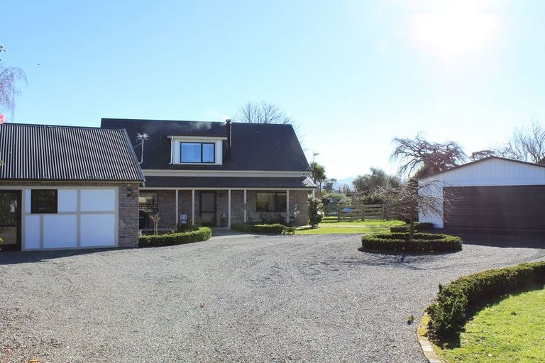 Photo of property in 96b Kent Street, Carterton, 5713