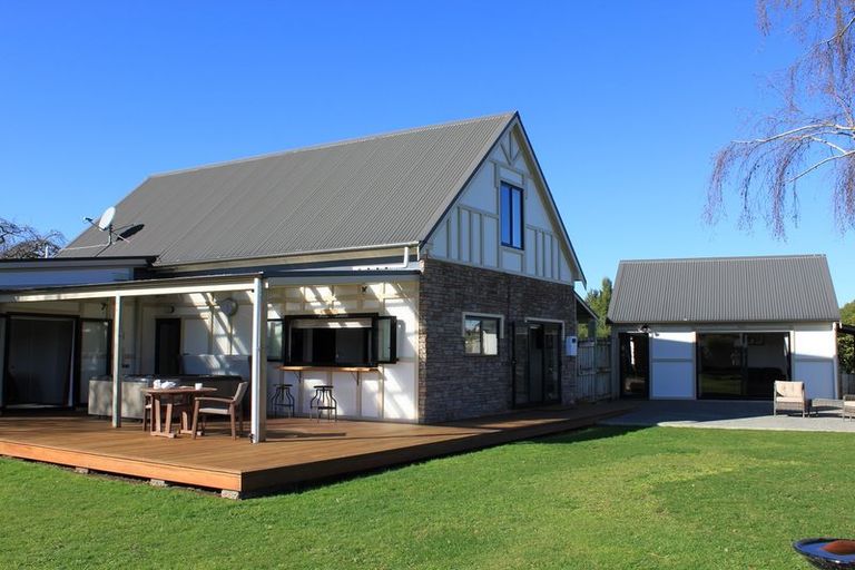 Photo of property in 96b Kent Street, Carterton, 5713