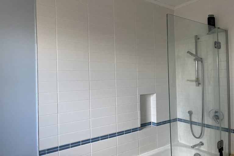 Photo of property in 21 Koromiko Street, New Lynn, Auckland, 0600