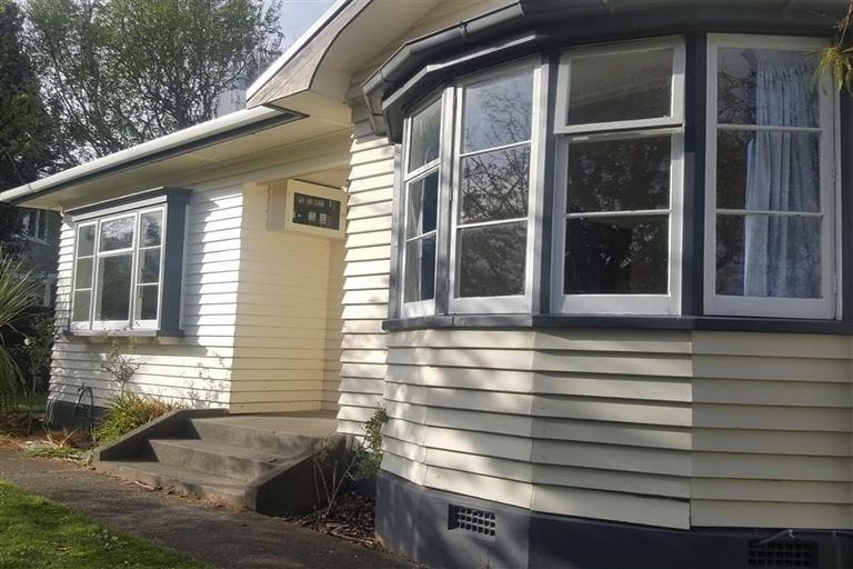 Photo of property in 50 Cameron Street, New Plymouth, 4310