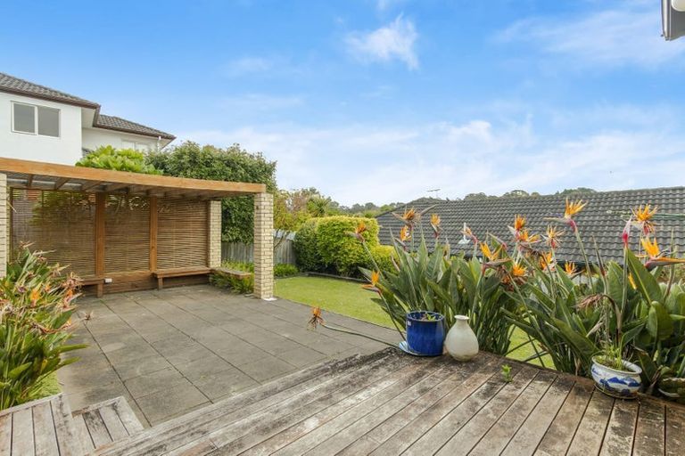 Photo of property in 22 Toledo Avenue, Henderson, Auckland, 0612
