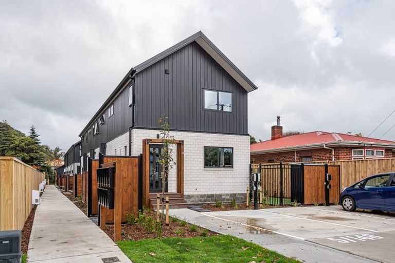 Photo of property in 7/148 Riverside Drive, Waiwhetu, Lower Hutt, 5010