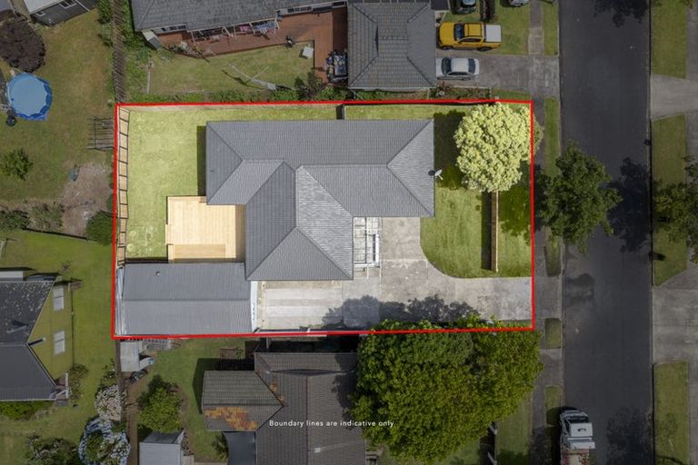 Photo of property in 12 Huber Street, Weymouth, Auckland, 2103