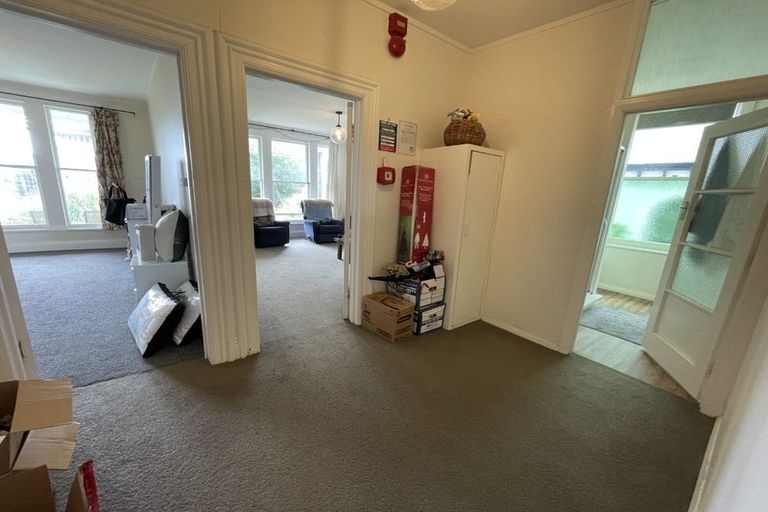 Photo of property in 1/14 Clifton Terrace, Kelburn, Wellington, 6012