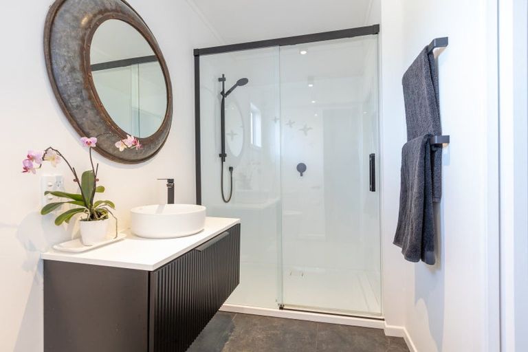 Photo of property in 16 Tamarisk Drive, Riversdale Beach, Masterton, 5872