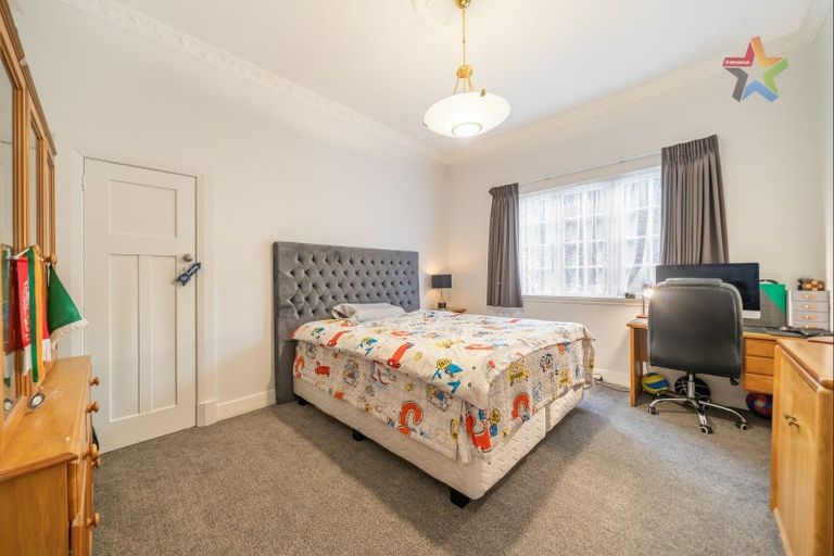 Photo of property in 140 Knights Road, Hutt Central, Lower Hutt, 5010