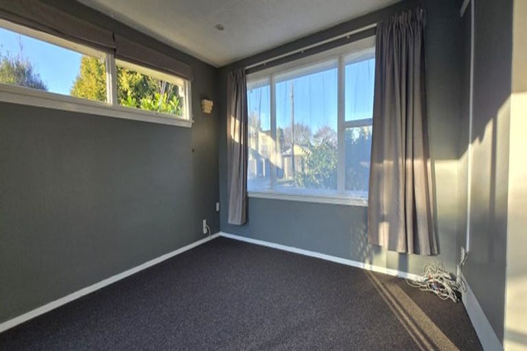 Photo of property in 49 Deepdale Street, Burnside, Christchurch, 8053