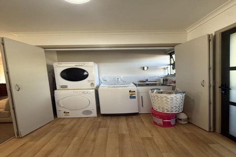 Photo of property in 47 Grove Road, Papakura, 2110