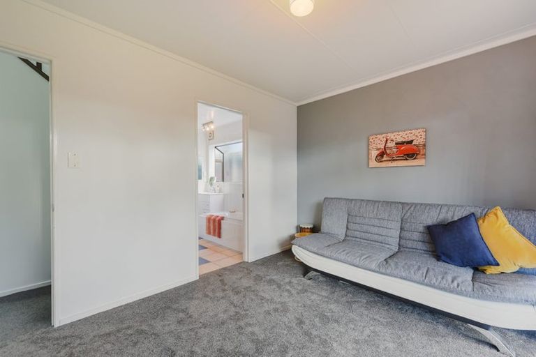 Photo of property in 16 Hunt Terrace, Wakefield, 7025