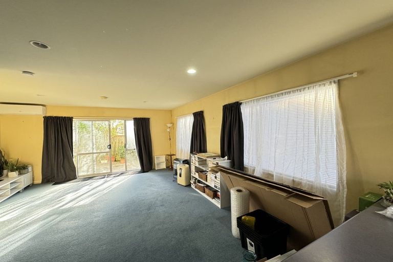 Photo of property in 1e Bould Street, Johnsonville, Wellington, 6037