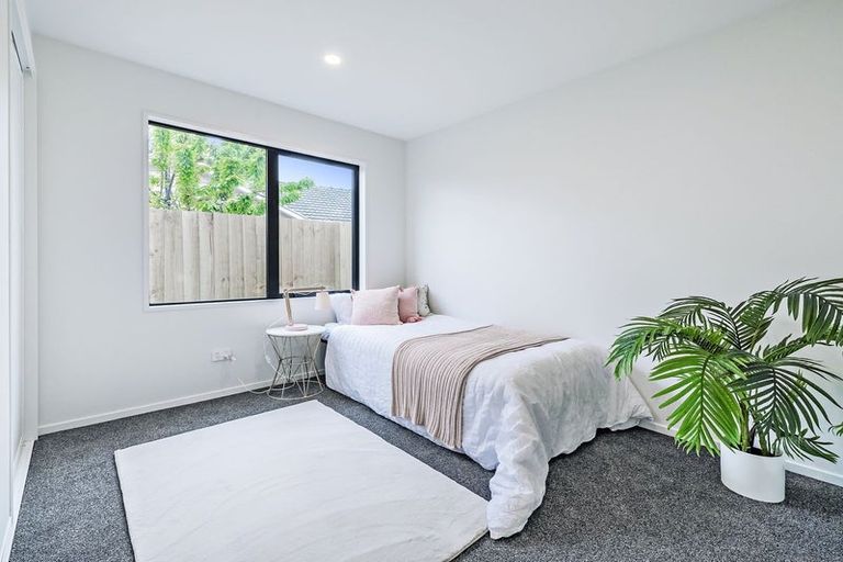 Photo of property in 54a Russley Road, Russley, Christchurch, 8042