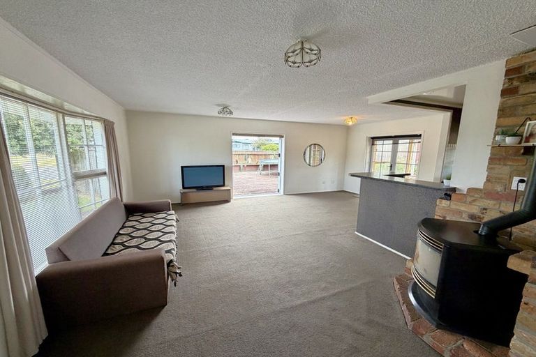 Photo of property in 1 Waimea Place, Tokoroa, 3420