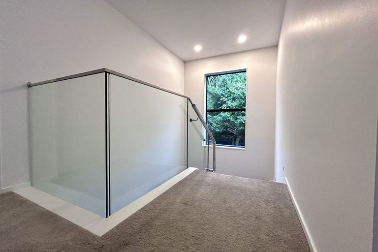 Photo of property in 5/3c Long Bay Drive, Torbay, Auckland, 0630